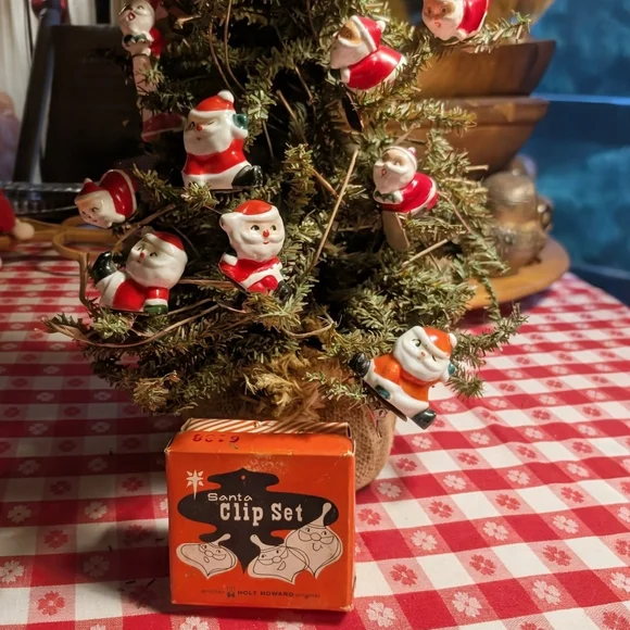 💥SOLD💥Holt Howard Full Set Porcelain Santa Tree Clip's With Original Box - Picture 1 of 8